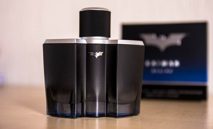 Batman Begins – The new dark fragrance for men_003
